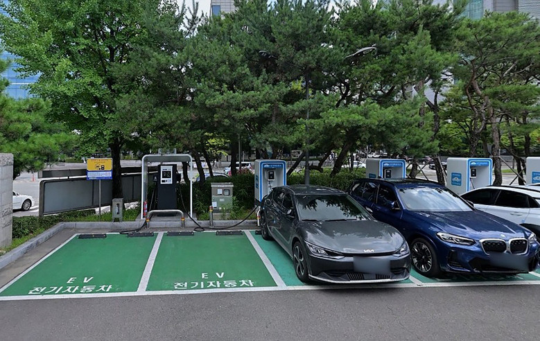 성남시, 전기차 충전 구역 장기 점유...