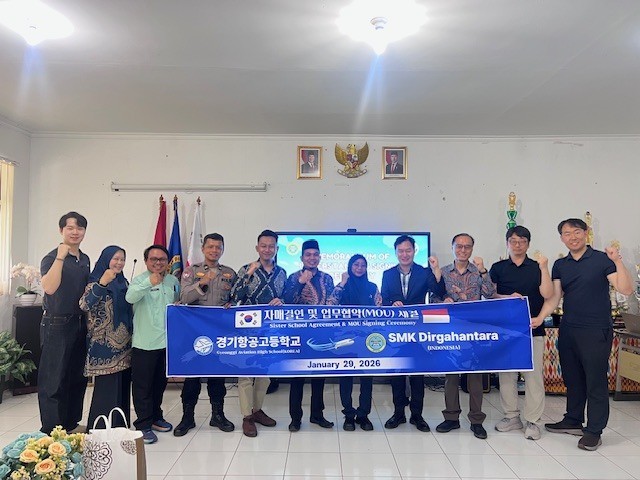 경기항공고, 인도네시아 SMK Dir...